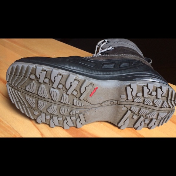 Size 8 waterproof winter boots - Picture 6 of 7